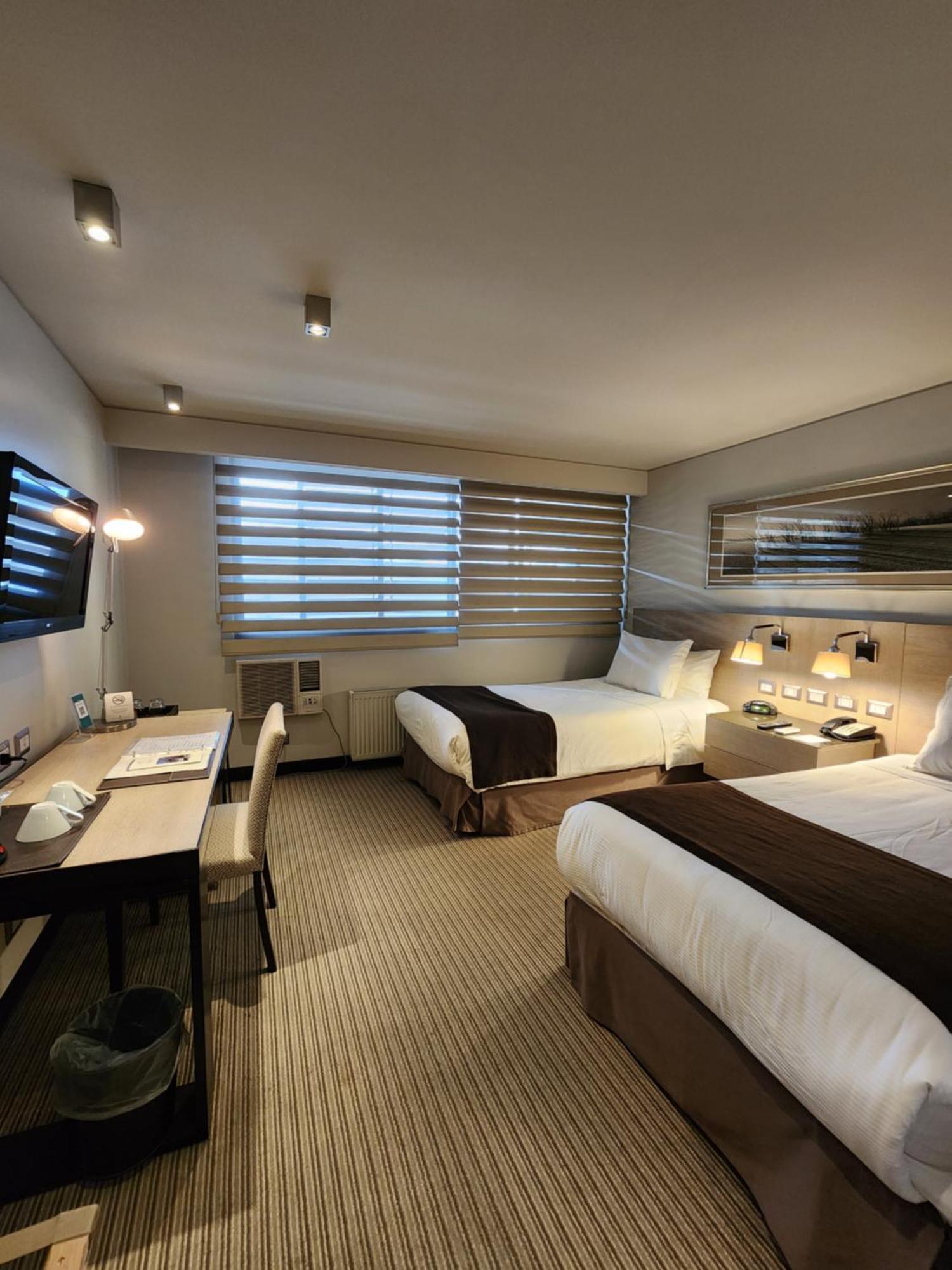 סנטיאגו Hotel Los Espanoles Plus מראה חיצוני תמונה
