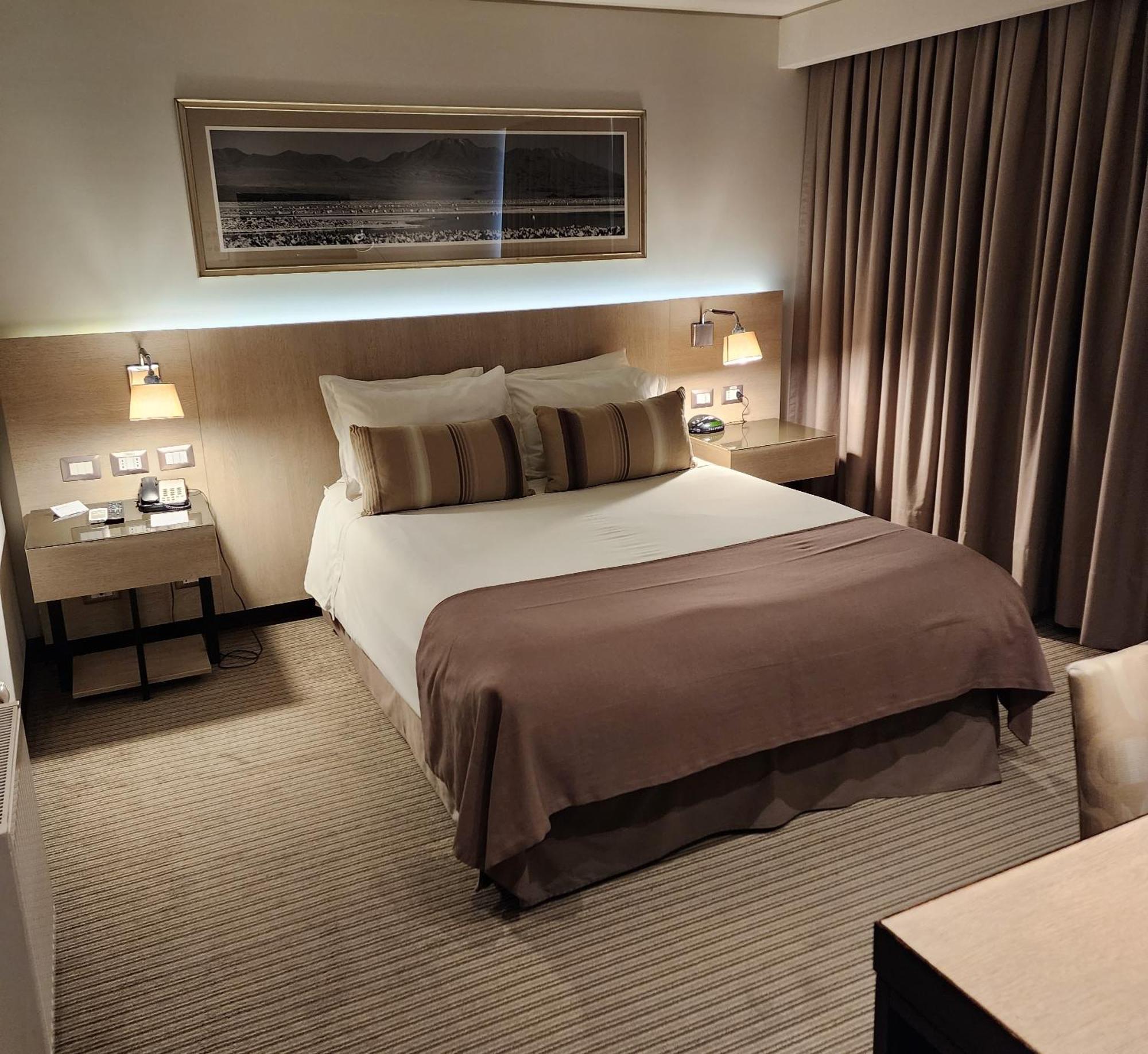 סנטיאגו Hotel Los Espanoles Plus מראה חיצוני תמונה