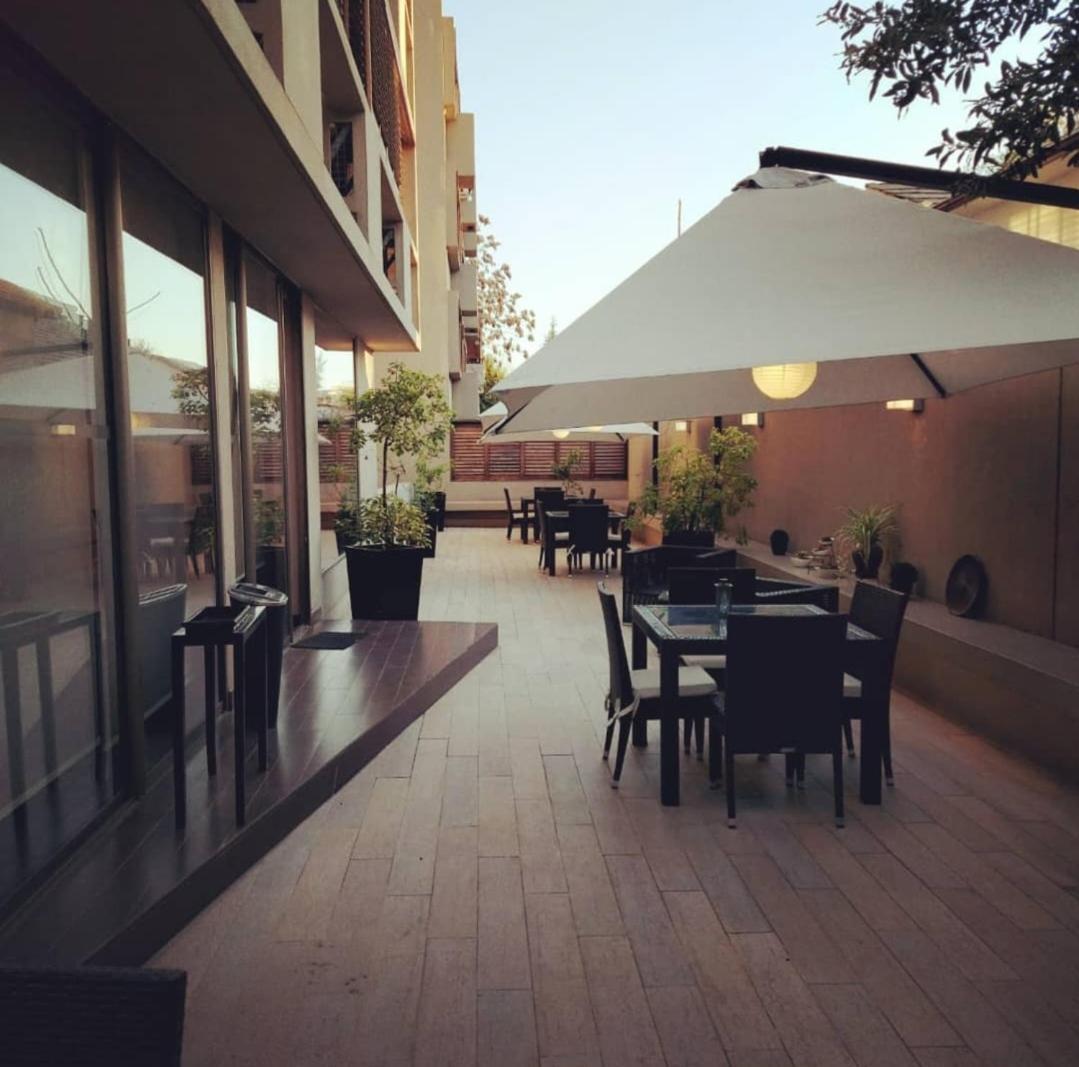 סנטיאגו Hotel Los Espanoles Plus מראה חיצוני תמונה