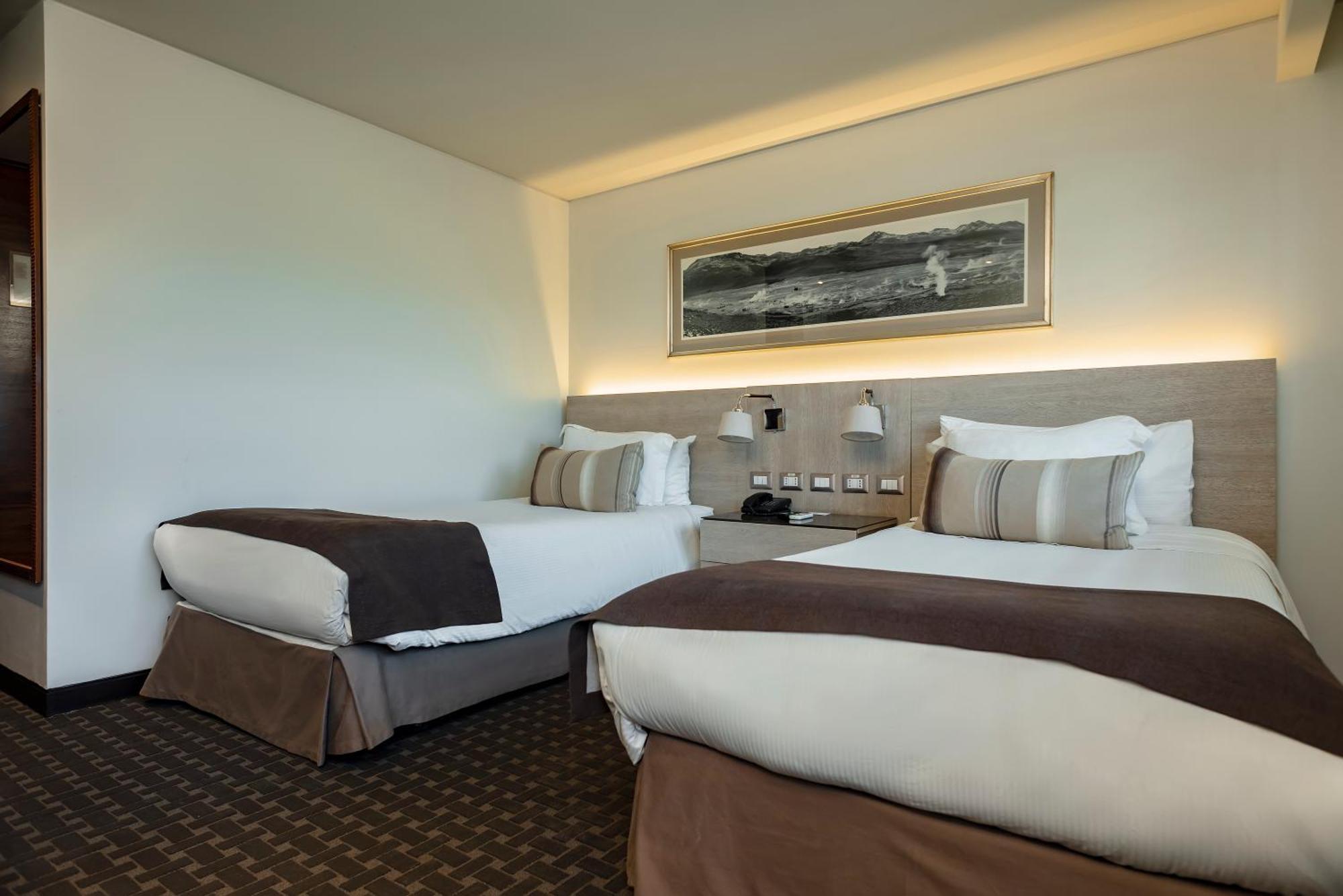סנטיאגו Hotel Los Espanoles Plus מראה חיצוני תמונה