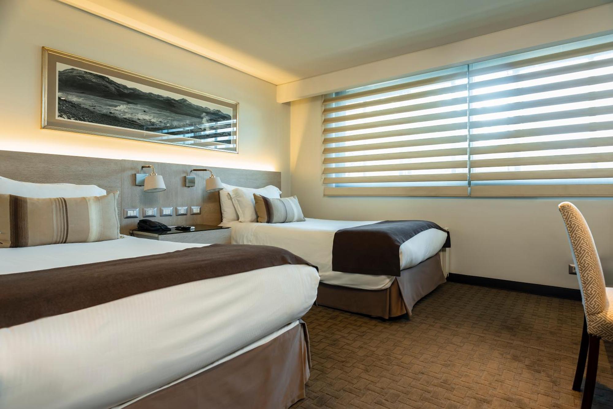 סנטיאגו Hotel Los Espanoles Plus מראה חיצוני תמונה