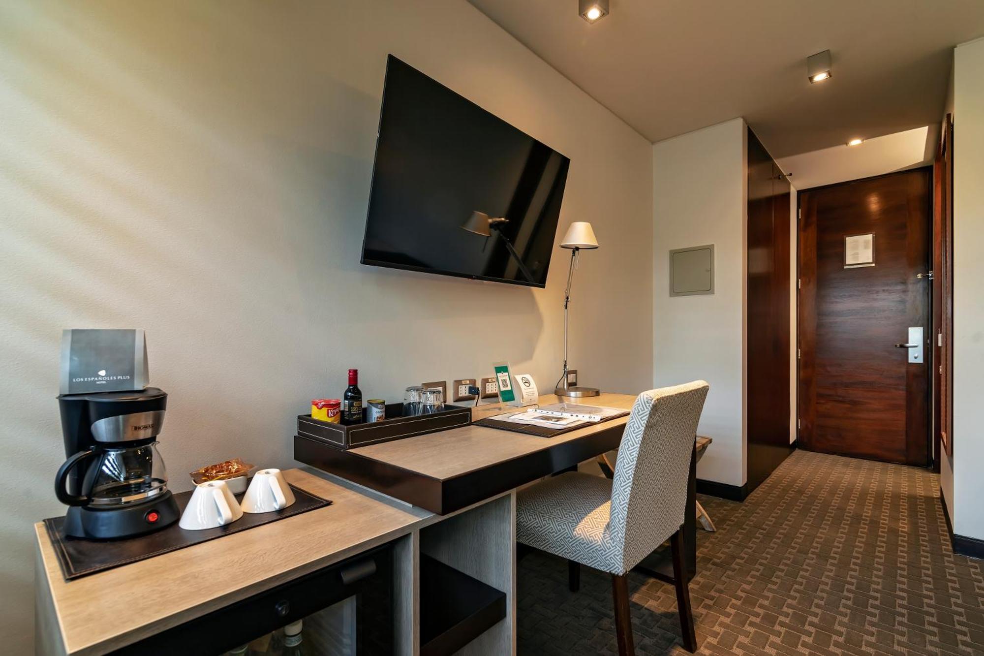 סנטיאגו Hotel Los Espanoles Plus מראה חיצוני תמונה